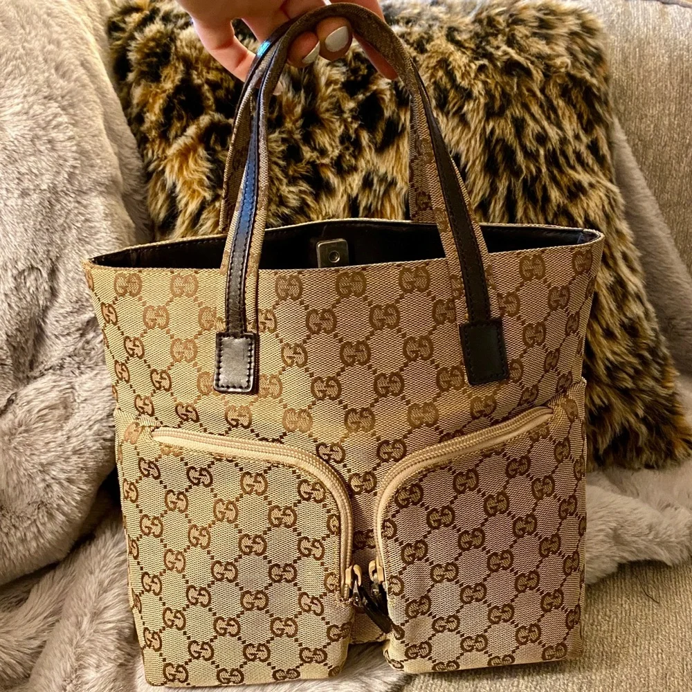 SOLD Authentic Gucci Monogram Hand Bag - Picture 13 of 14